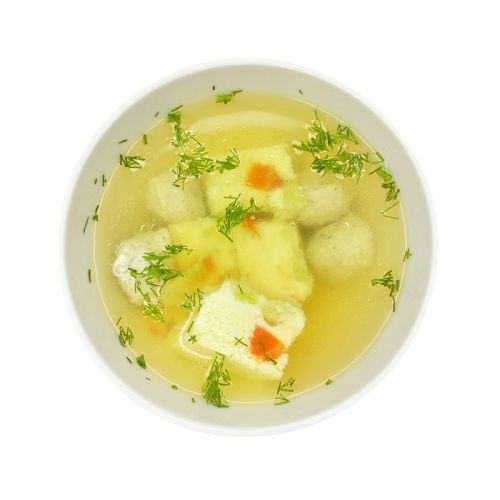 Бульон с куриными фрикадельками и омлетом с овощами